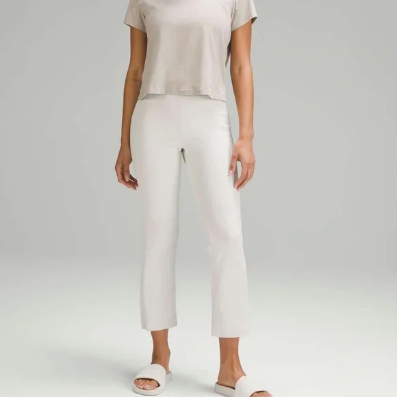 NWT Lululemon Ribbed Softstreme Zip-Leg High-Rise Cropped Pants 25" Bone Size 8 - Picture 5 of 14